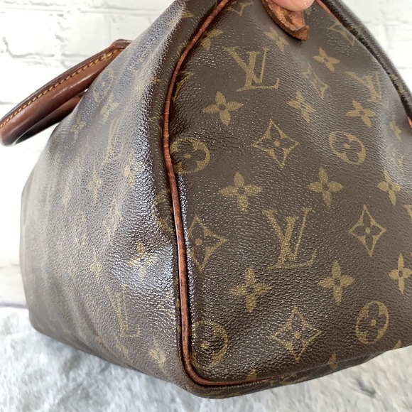 *SOLD* Louis Vuitton Monogram Speedy 30 Handbag - Picture 9 of 16